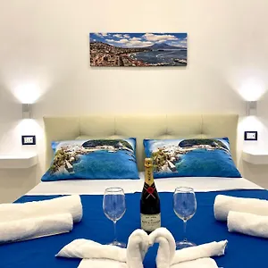 Apartment Castellano, Naples